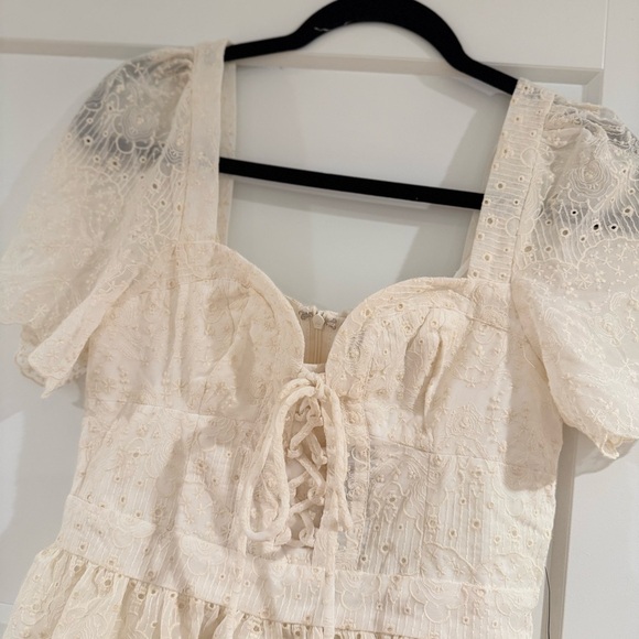 Lulu's Cream Lace Tiered Dress - Picture 2 of 6